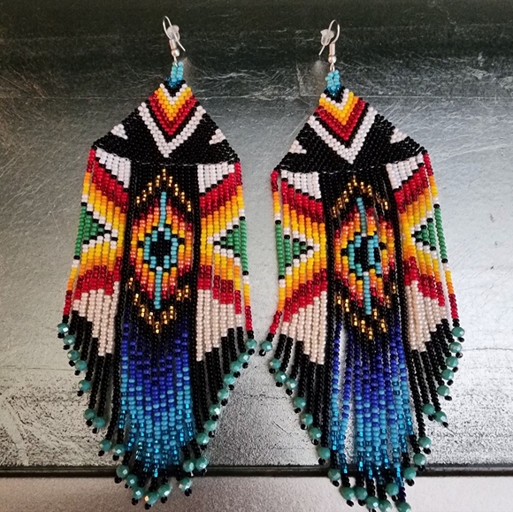 Jewelry - Shinecock beaded earrings. handmade.